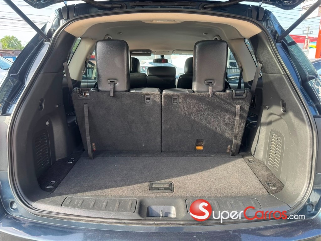 2013 Nissan Pathfinder — foto 9 / 10