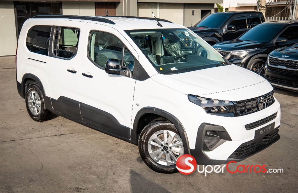 2027 Peugeot Rifter — foto 2 / 12