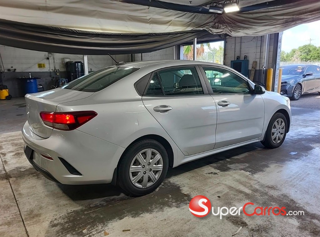 2022 Kia Rio S — foto 3 / 10