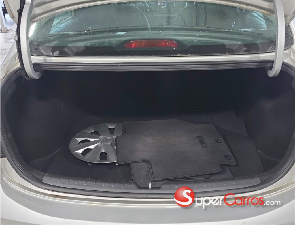 2022 Kia Rio S — foto 8 / 10