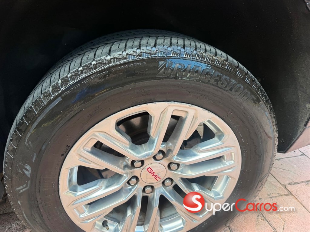 2022 GMC Yukon — foto 6 / 11