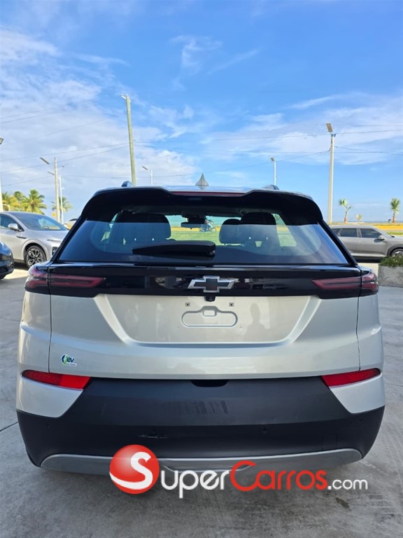 2023 Chevrolet Bolt — foto 8 / 12