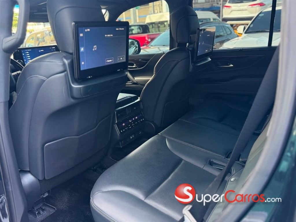 2024 Lexus LX 600 — foto 8 / 12