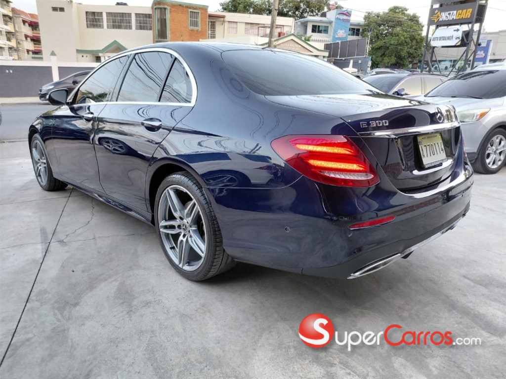 2018 Mercedes-Benz Clase E 300 — foto 3 / 9