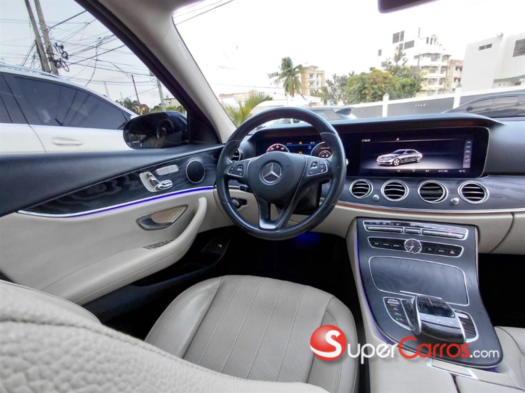 2018 Mercedes-Benz Clase E 300 — foto 8 / 9