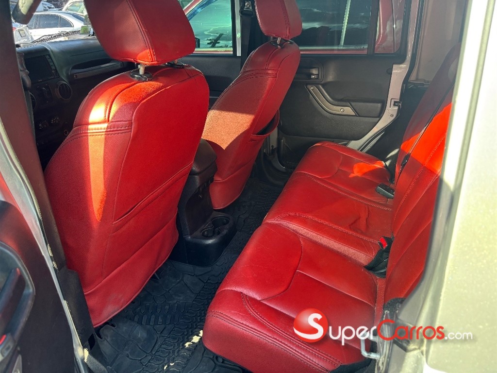 2015 Jeep Wrangler Unlimited Sport — foto 9 / 9