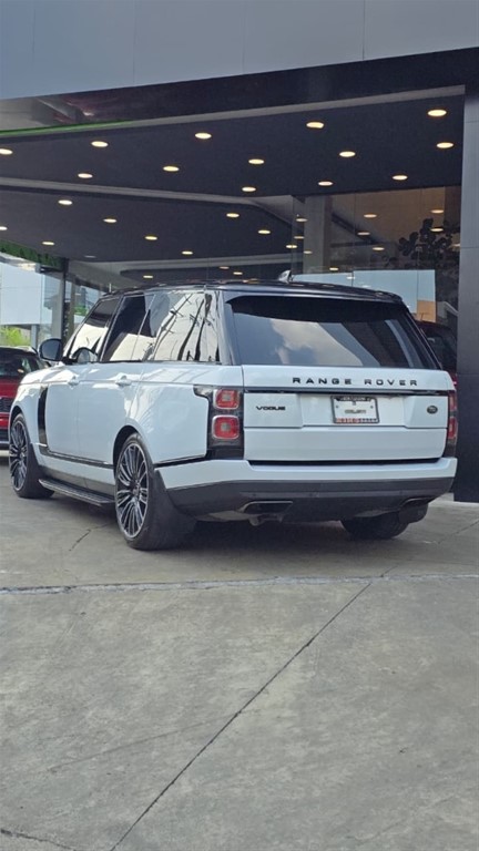 2020 Land Rover Range Rover Vogue TDV6 — foto 7 / 12