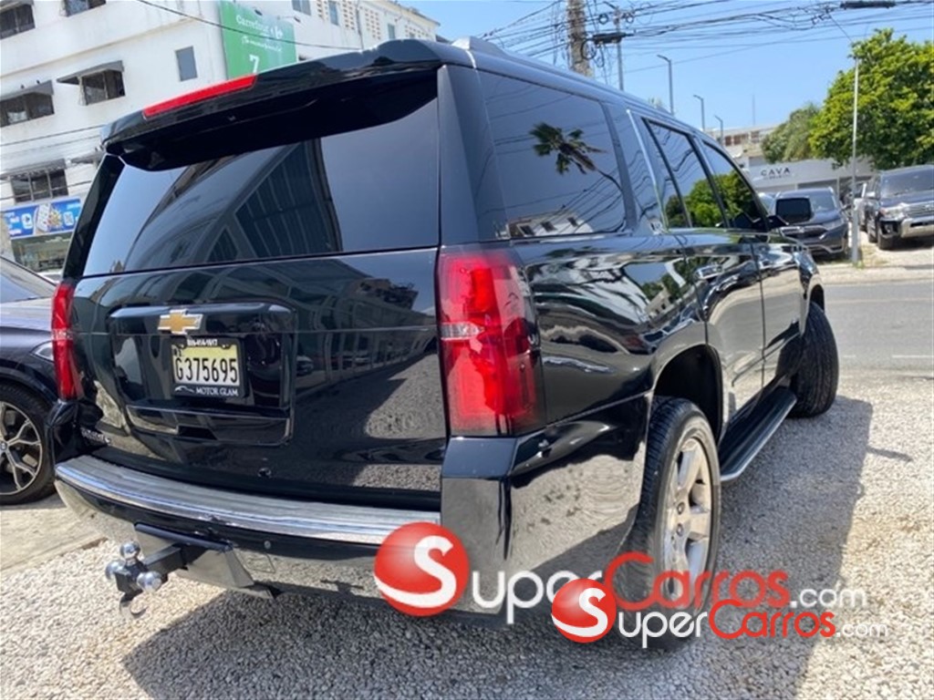 2016 Chevrolet Tahoe LTZ — foto 4 / 10