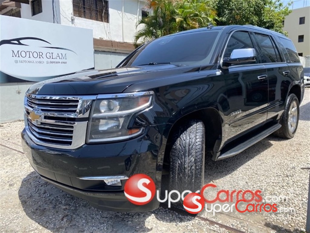 2016 Chevrolet Tahoe LTZ — foto 9 / 10