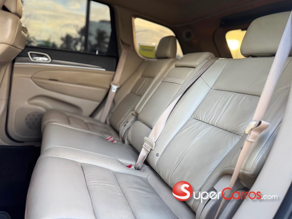 2014 Jeep Cherokee Limited — foto 10 / 12
