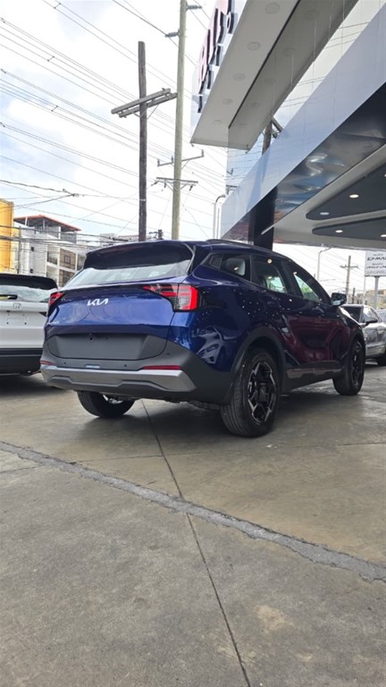 2027 Kia Sportage Sport — foto 4 / 12