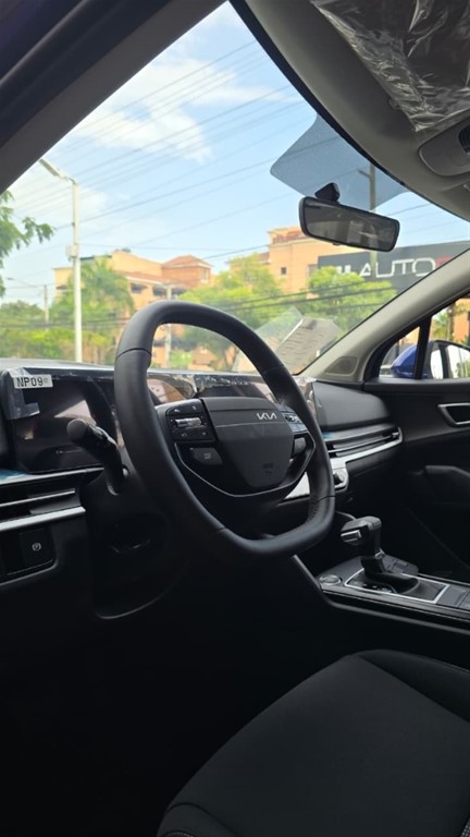 2027 Kia Sportage Sport — foto 12 / 12