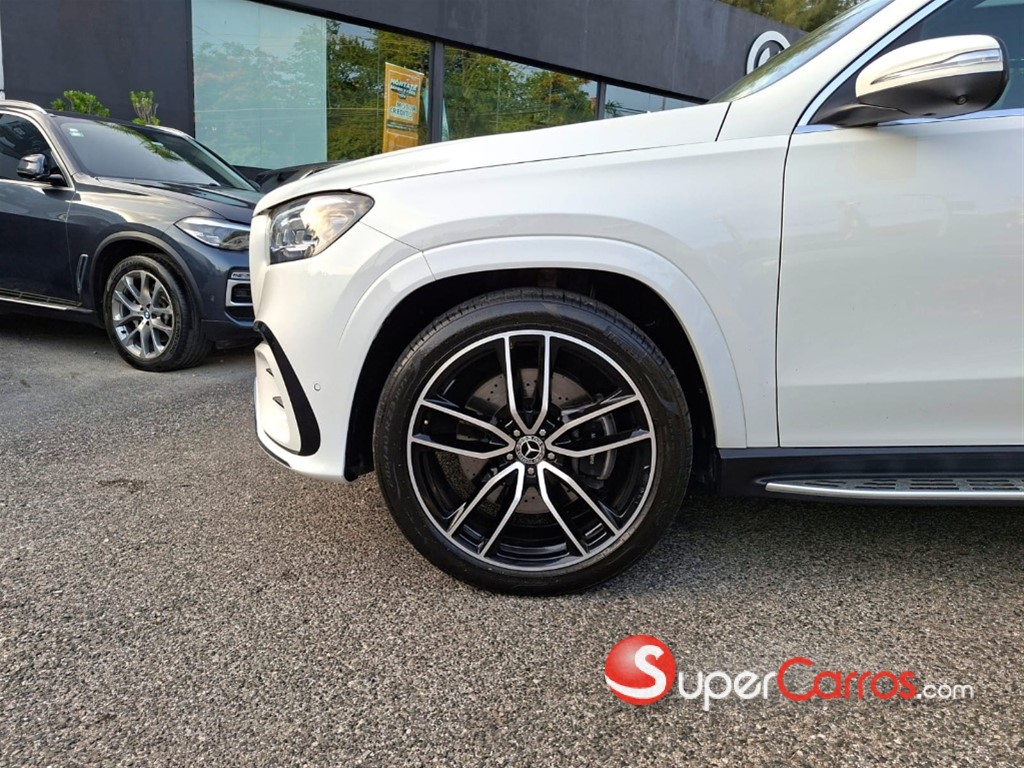 2024 Mercedes-Benz Clase GLS 450 4MATIC AMG — foto 3 / 9
