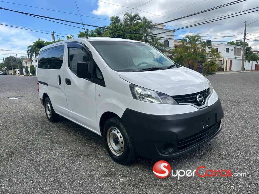 2020 Nissan NV 200 — foto 3 / 12