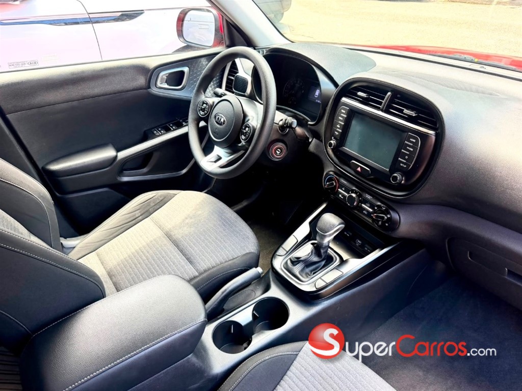 2020 Kia Soul S — foto 7 / 11