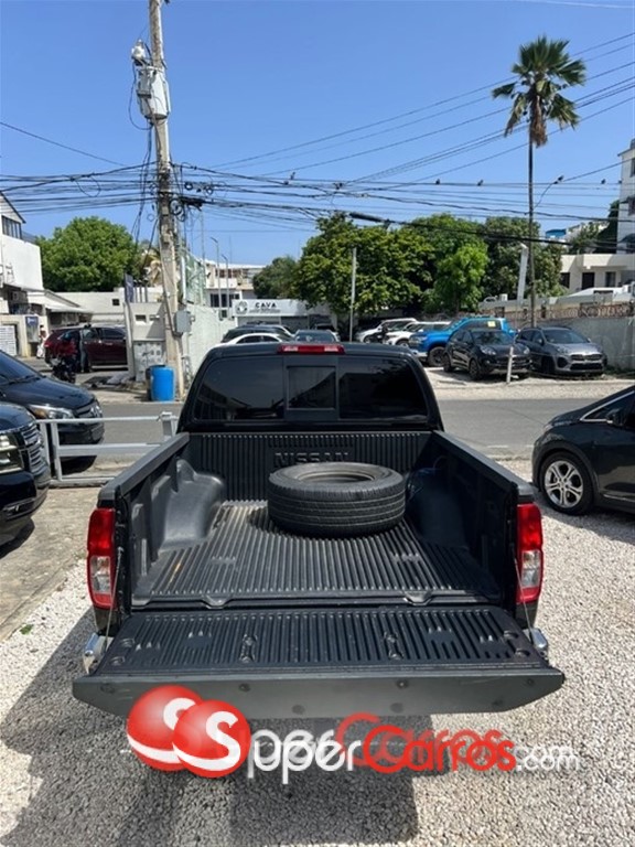 2019 Nissan Frontier SV — foto 3 / 12