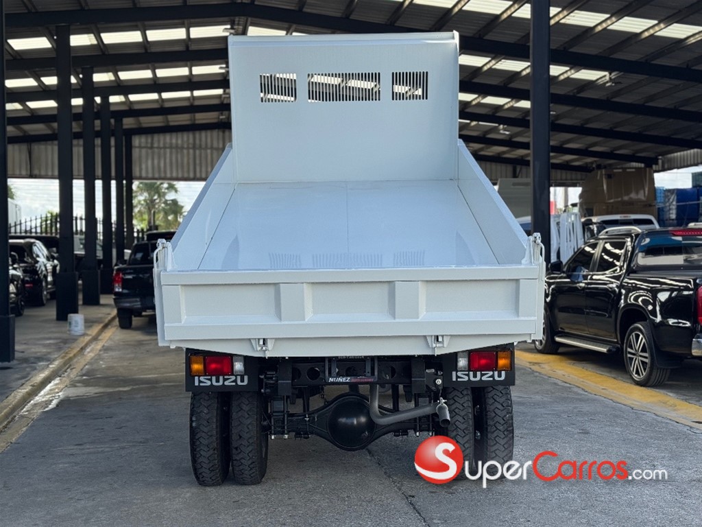 2027 Isuzu Volteo 4X4 — foto 5 / 8