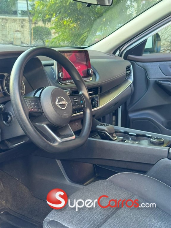 2023 Nissan Rogue SV — foto 12 / 12