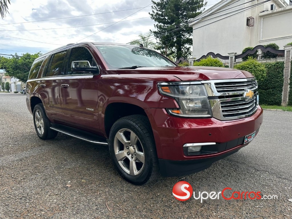 2017 Chevrolet Tahoe Premier — foto 2 / 12