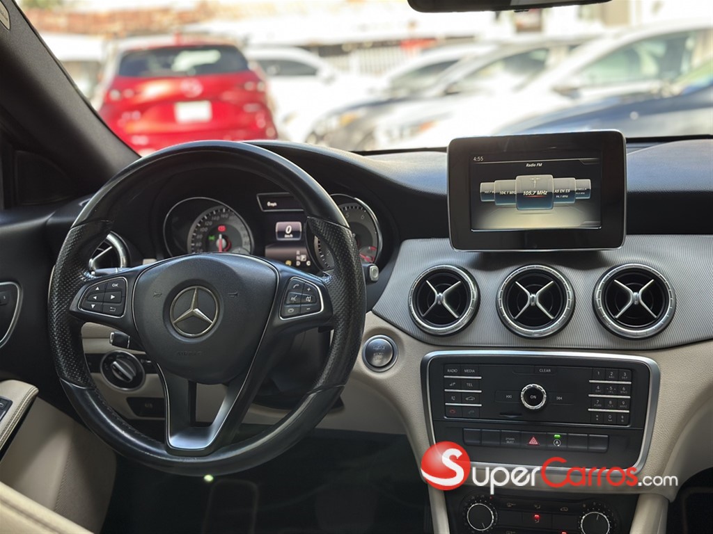 2016 Mercedes-Benz Clase CLA 180 — foto 9 / 12