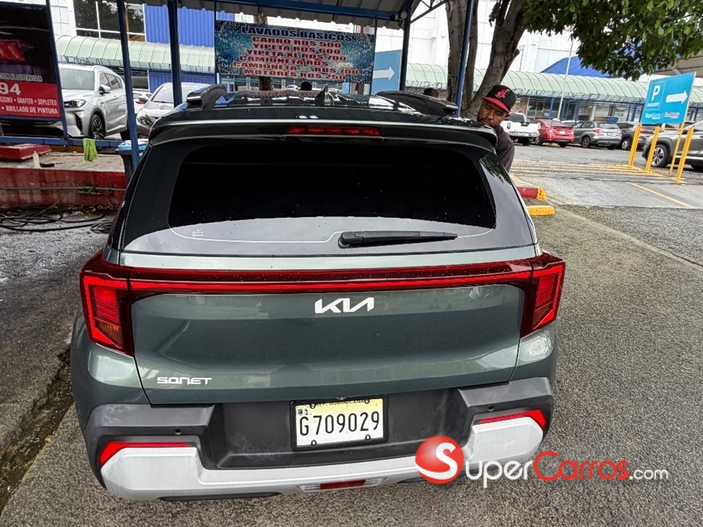 2025 Kia Sonet — foto 2 / 10
