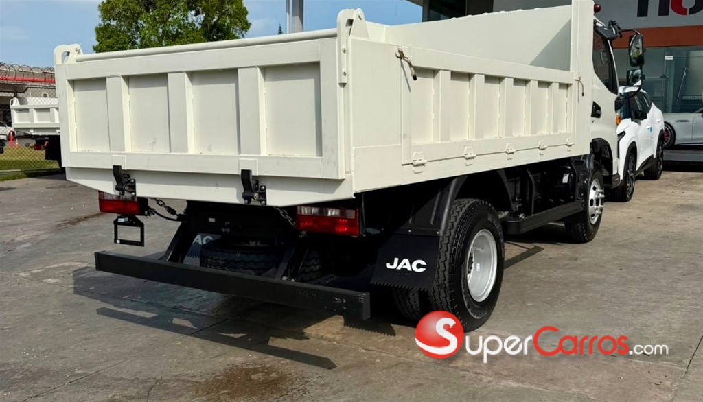 2027 Jac Volteo 4.8 Metros — foto 5 / 10