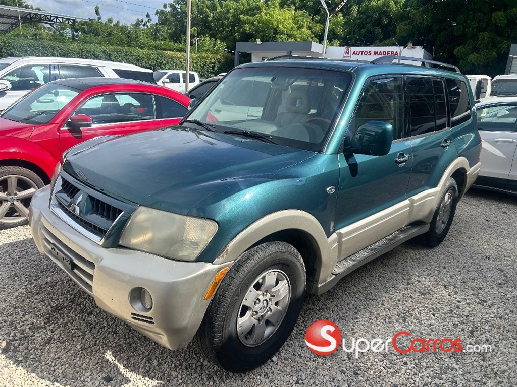 2003 Mitsubishi Motors Montero