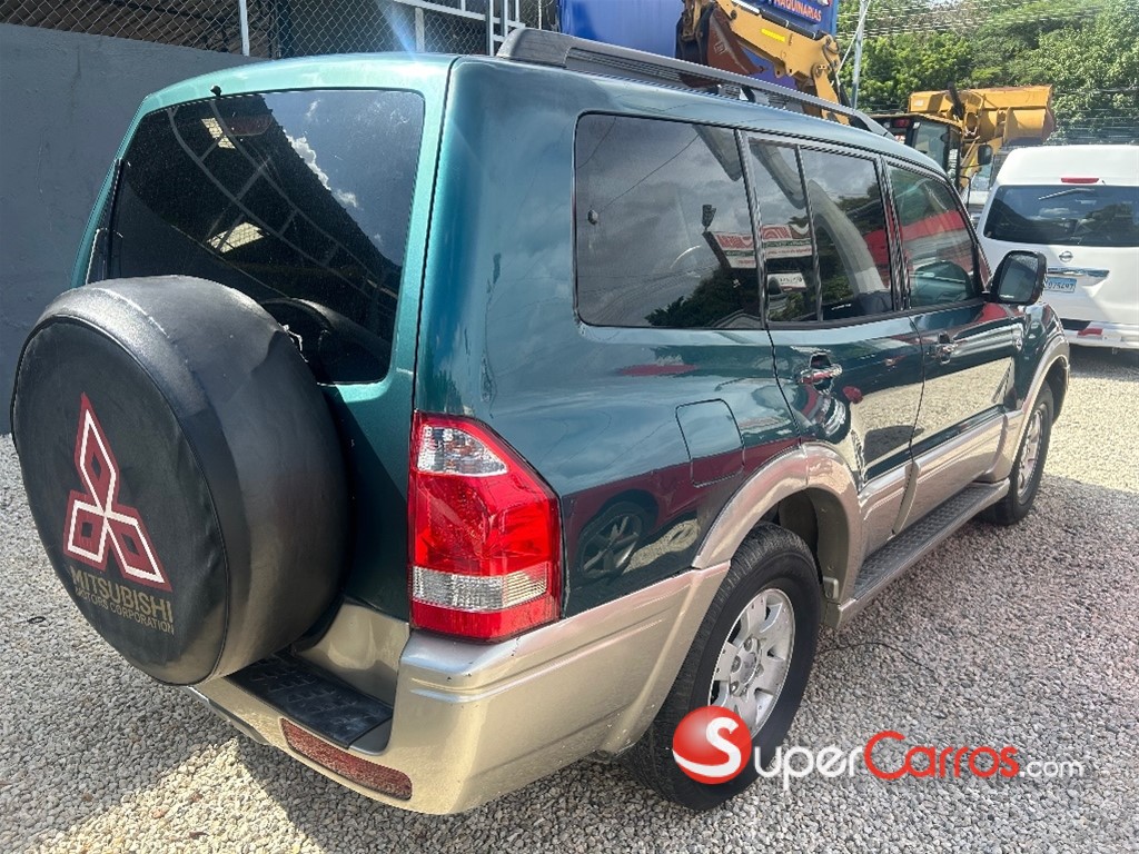 2003 Mitsubishi Motors Montero — foto 5 / 12