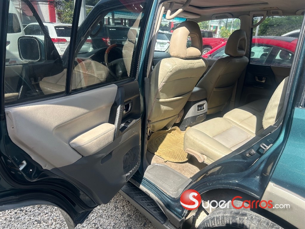 2003 Mitsubishi Motors Montero — foto 8 / 12