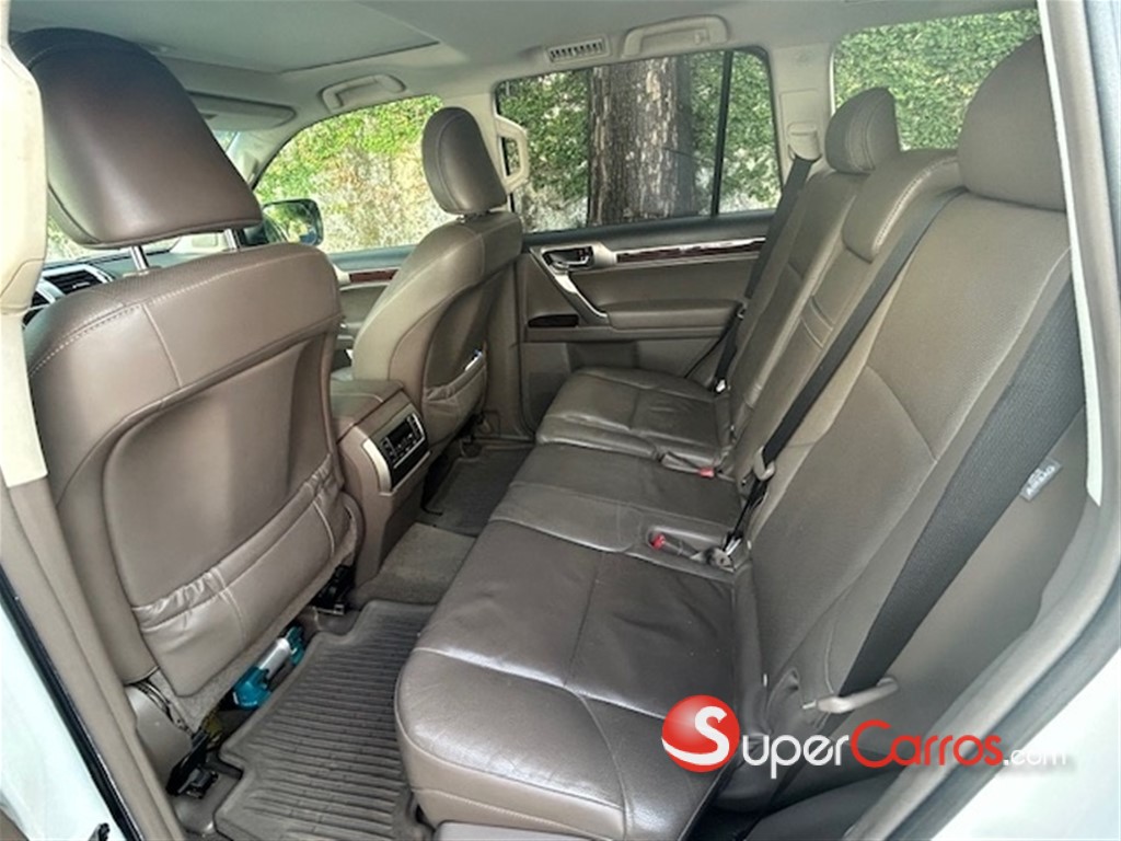 2014 Lexus GX 470 — foto 4 / 7