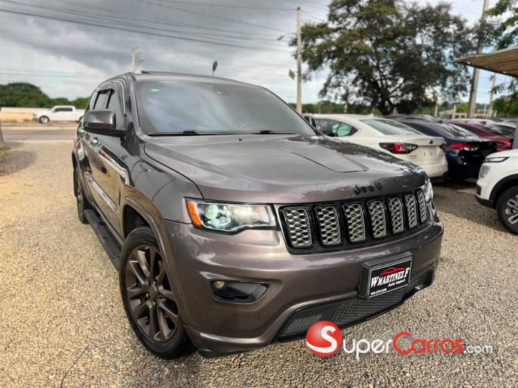 2017 Jeep Grand Cherokee Altitude