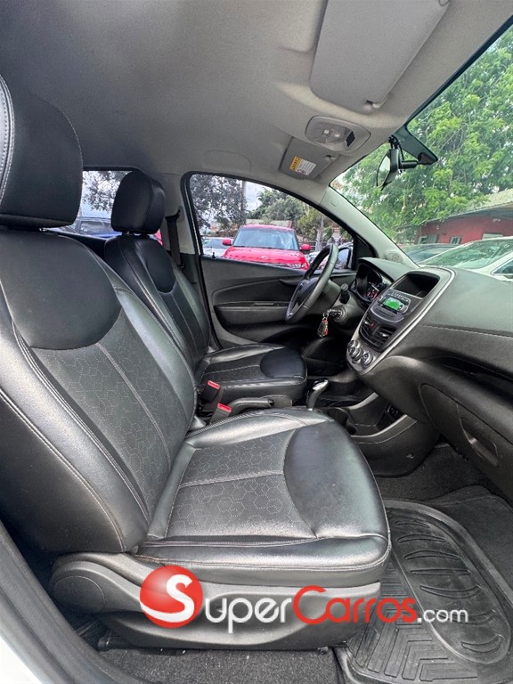 2018 Chevrolet Spark — foto 7 / 8