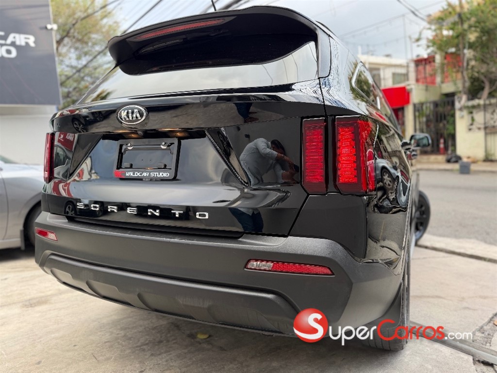 2021 Kia Sorento LX — foto 6 / 10