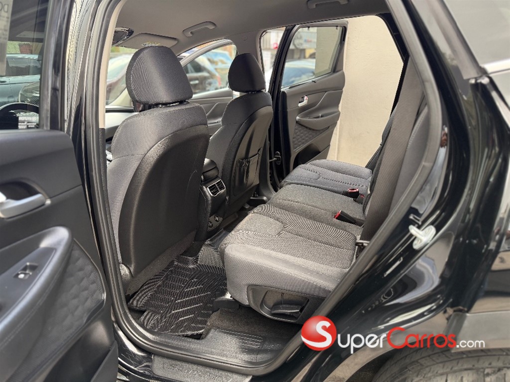 2022 Hyundai Santa Fe SEL — foto 9 / 10
