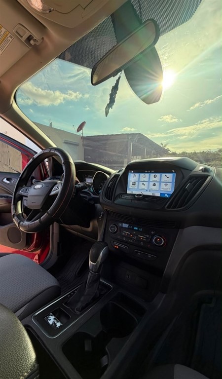 2019 Ford Escape — foto 6 / 10