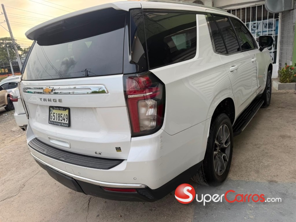 2022 Chevrolet Tahoe LT — foto 11 / 12