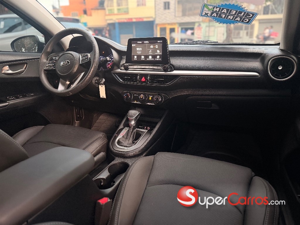 2020 Kia Forte LXS — foto 5 / 9