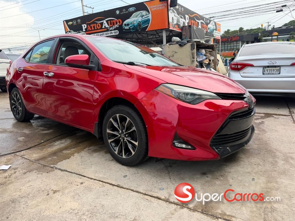 2018 Toyota Corolla LE — foto 5 / 12