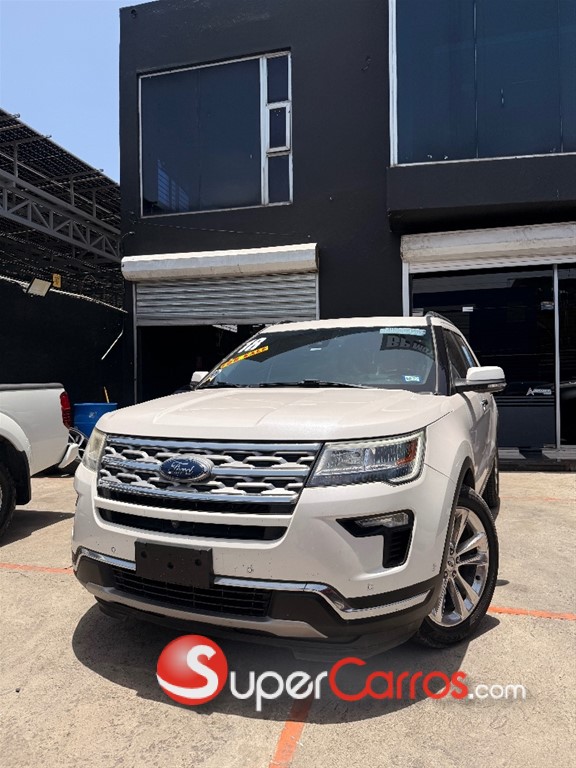 2018 Ford Explorer Limited — foto 2 / 12