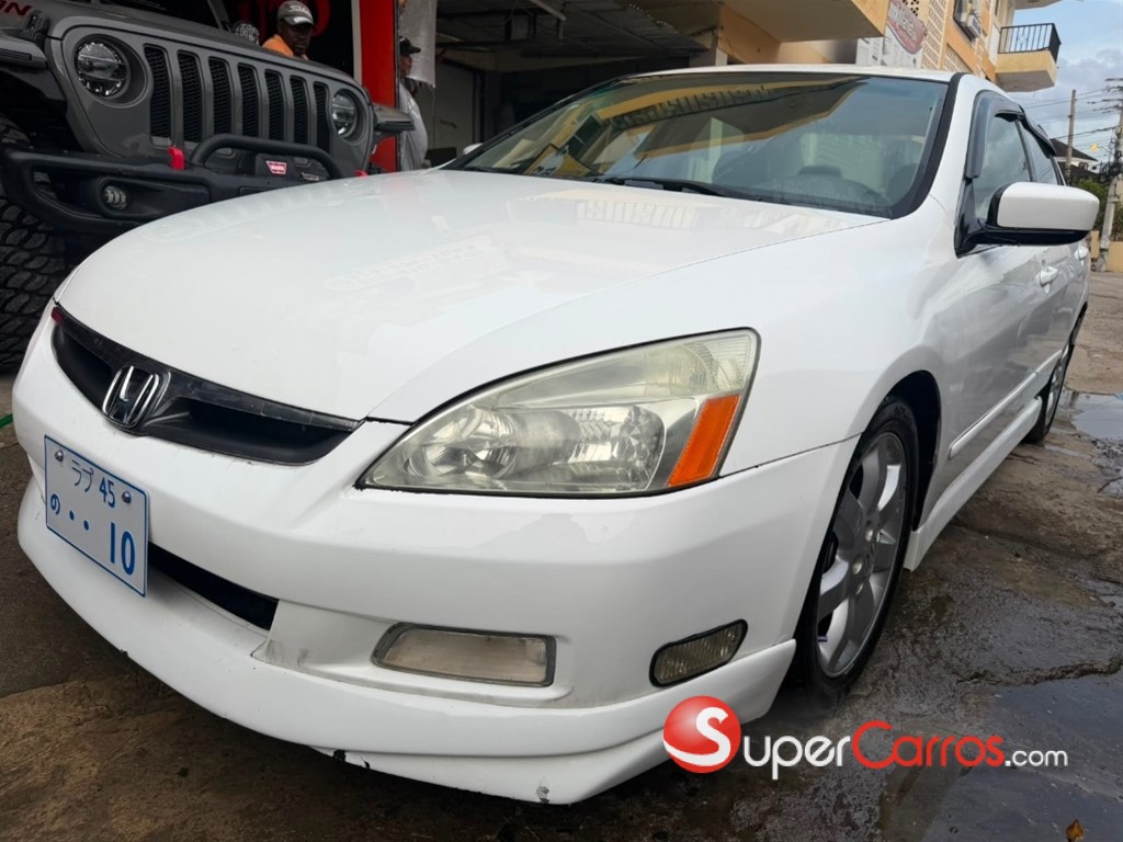 2005 Honda Accord — foto 12 / 12
