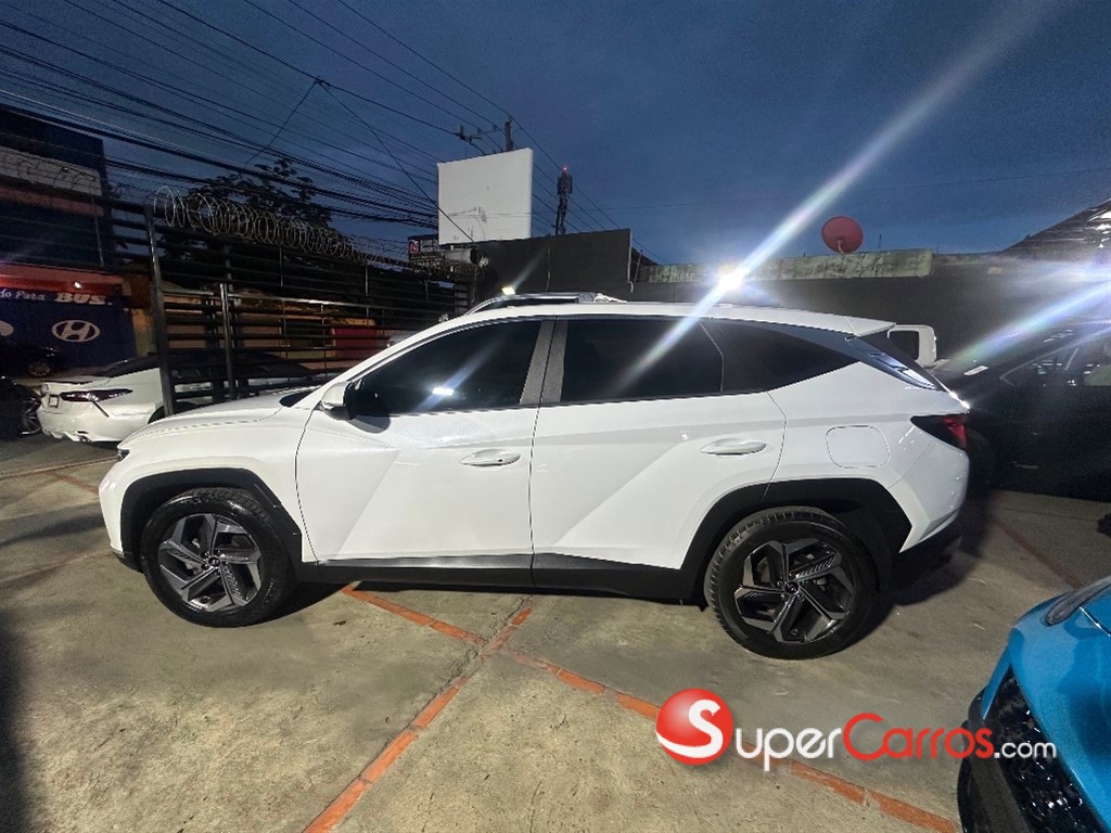2021 Hyundai Tucson SEL Plus — foto 4 / 12