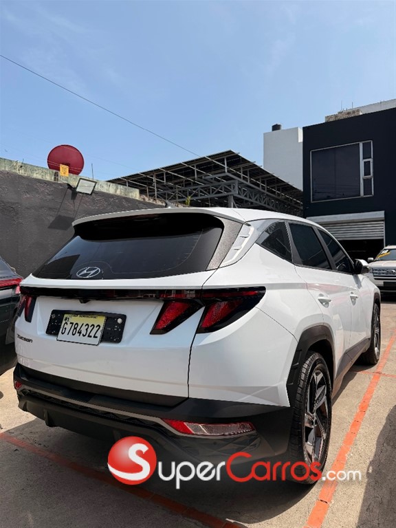 2021 Hyundai Tucson SEL Plus — foto 10 / 12