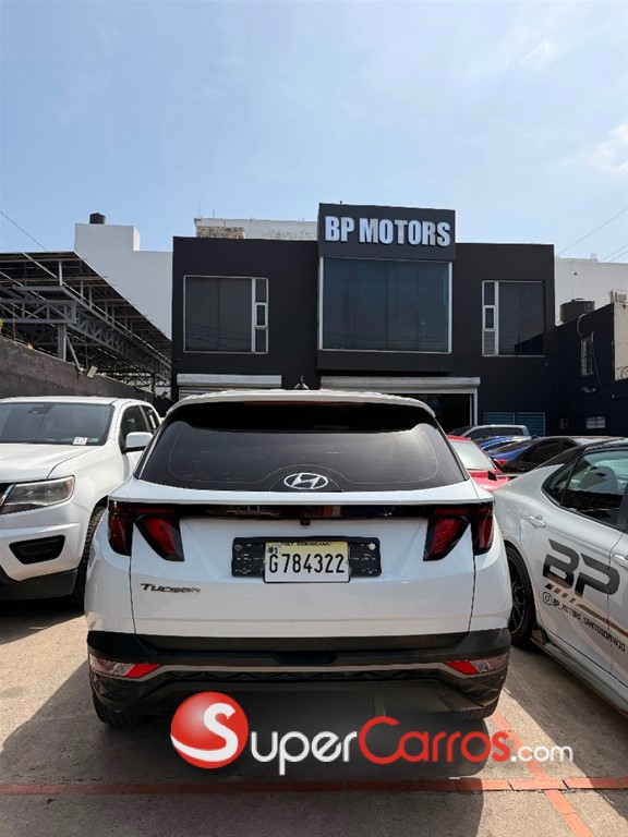 2021 Hyundai Tucson SEL Plus — foto 11 / 12