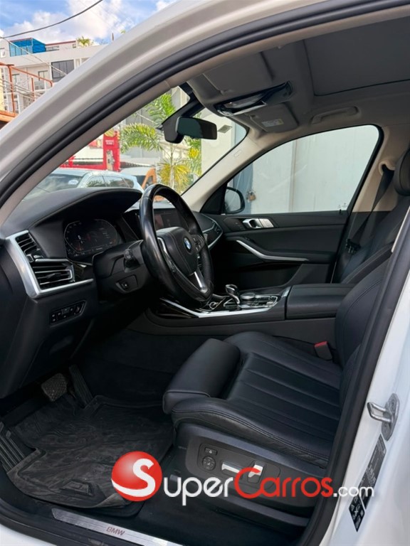 2022 BMW X 7 XDRIVE 40i — foto 6 / 9