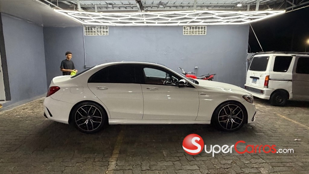 2016 Mercedes-Benz Clase C 450 AMG — foto 2 / 8