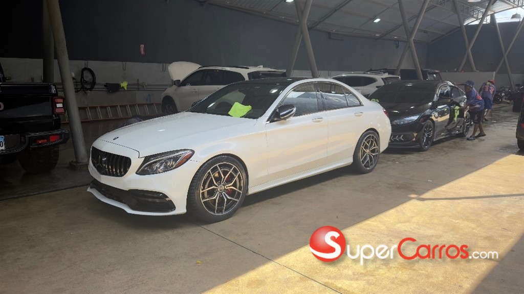 2016 Mercedes-Benz Clase C 450 AMG — foto 4 / 8