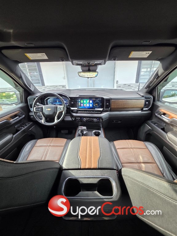 2023 Chevrolet Silverado High Country Duramax — foto 4 / 12