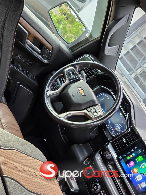 2023 Chevrolet Silverado High Country Duramax — foto 5 / 12