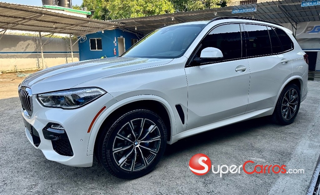 2020 BMW X 5 XDRIVE 40i — foto 5 / 12