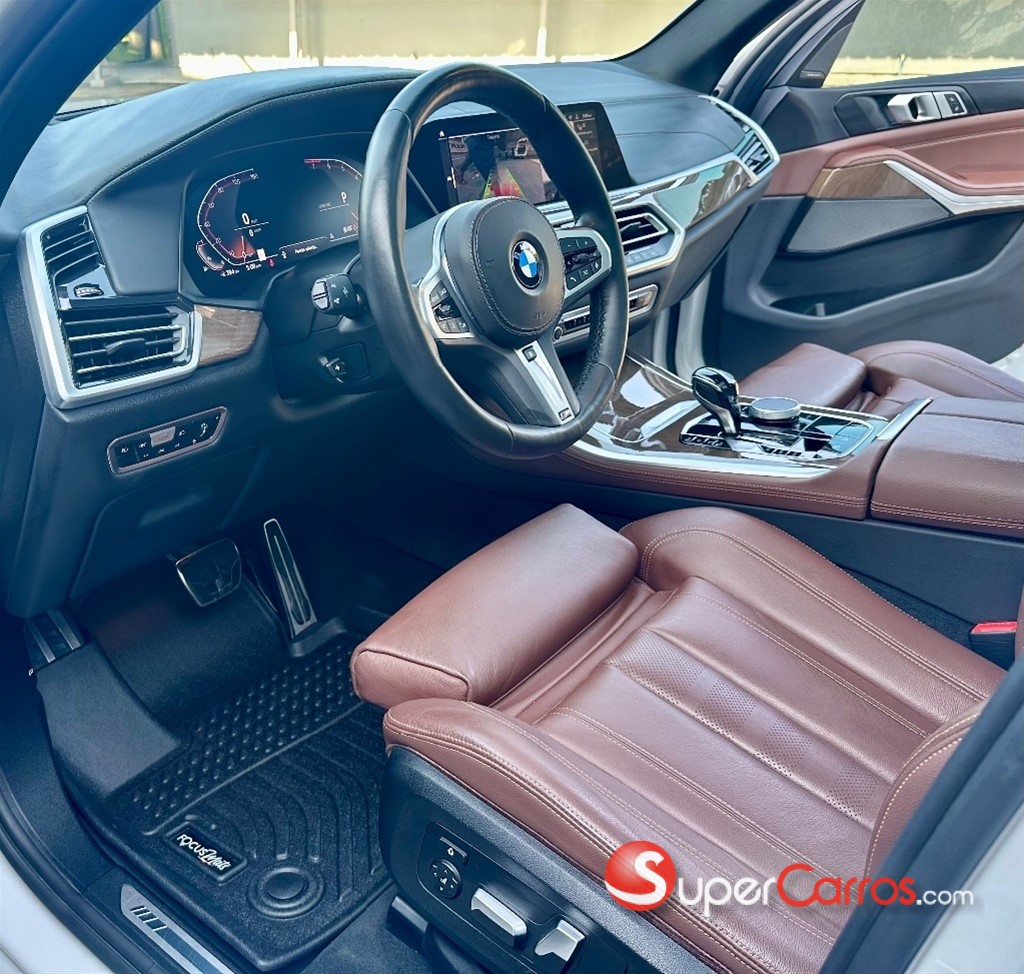 2020 BMW X 5 XDRIVE 40i — foto 9 / 12